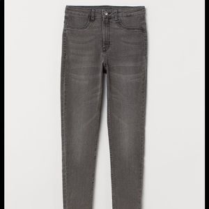 ☀️ 3/$15 H&M Super Skinny High Jeans in Grey Wash
